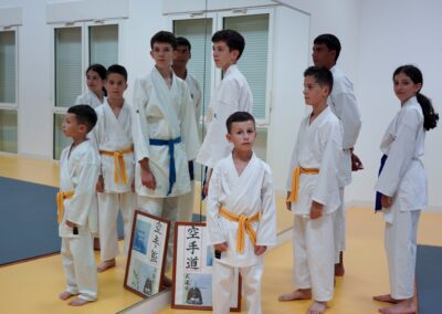 jeunes karatékas